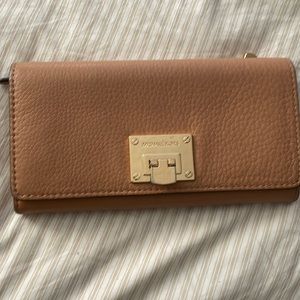 100%  Authentic Michael Kors Wallet